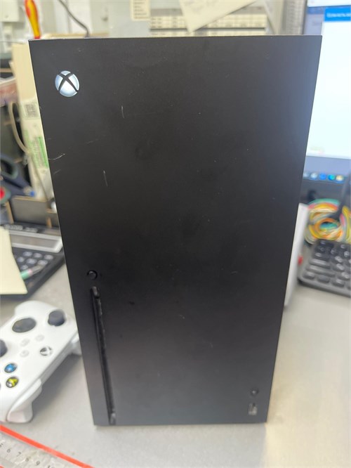 Игровая приставка Microsoft Xbox Series X 890000578090 - фото 899236