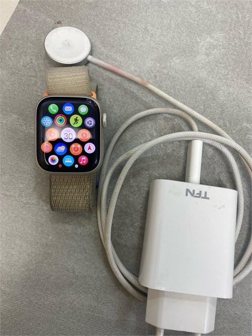 Часы Apple Watch Series 9 GPS Aluminum 41mm 890000606027 - фото 907108