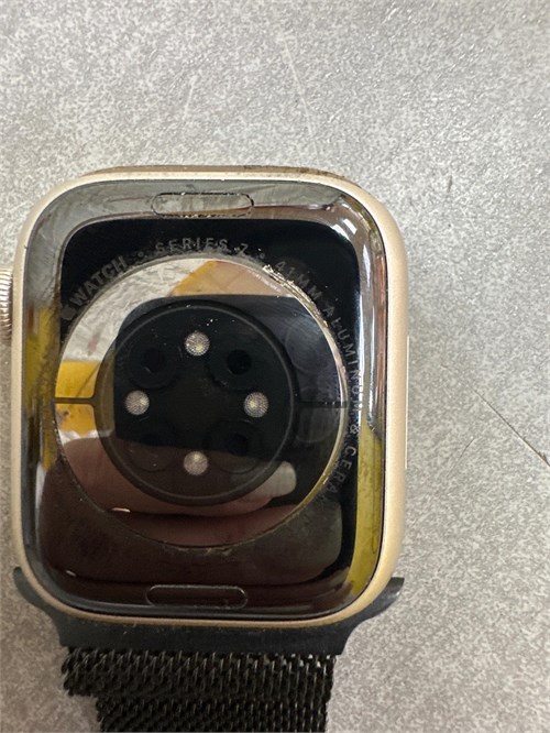 Смарт-часы Apple Watch Series 7 GPS Aluminum 41mm 890000615540 - фото 919003