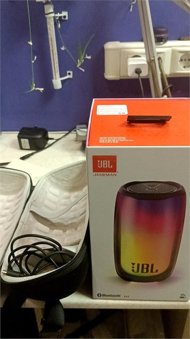 Портативная колонка JBL PULSE 5 890000603128 - фото 921851