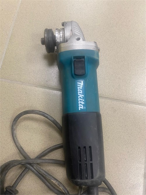 УШМ MAKITA 9558HNR 890000621086 - фото 926847
