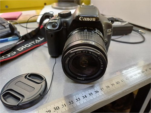 Зеркальный фотоаппарат Canon EOS 550D + объектив 18-55мм 890000626771 - фото 933245