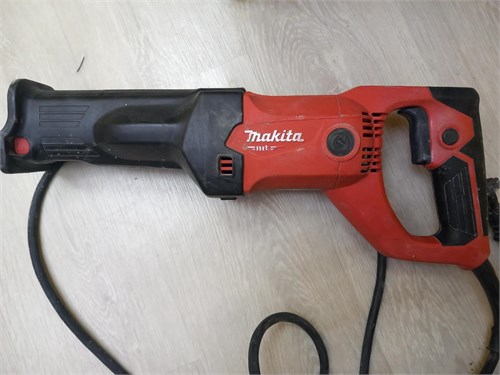 Сабельная Makita M4501 890000627271 - фото 934288