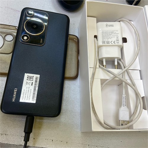 Huawei Nova Y72 8/256ГБ 890000626733 - фото 935036