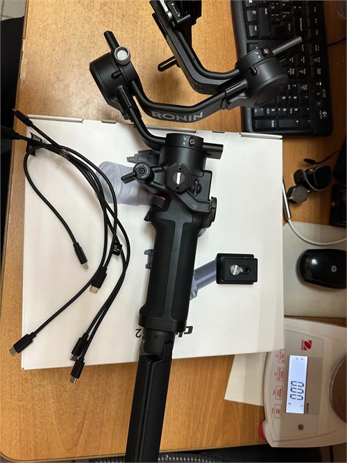 Стабилизатор DJI RSC 2 890000627567 - фото 935400