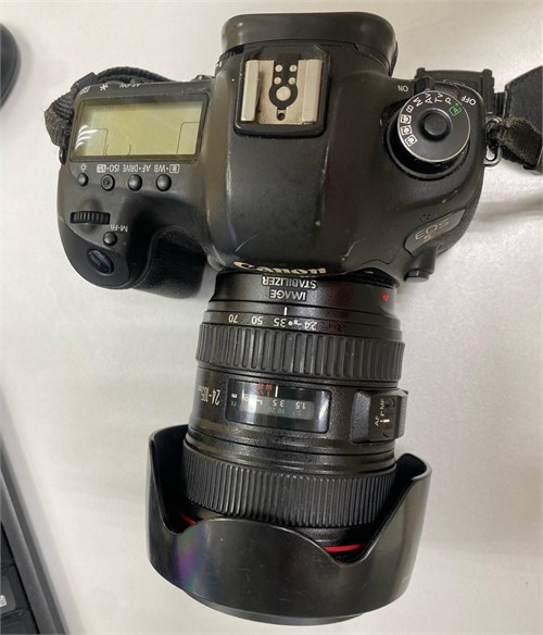 Фотоаппарат Canon EOS 5D Mark III + Объектив 24-105mm 890000610735 - фото 937571