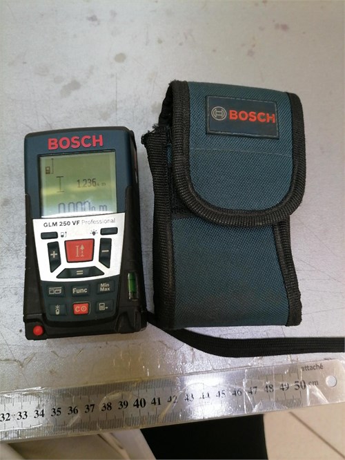 Лазерный дальномер BOSCH GLM 250 VF Professional 890000621300 - фото 950167