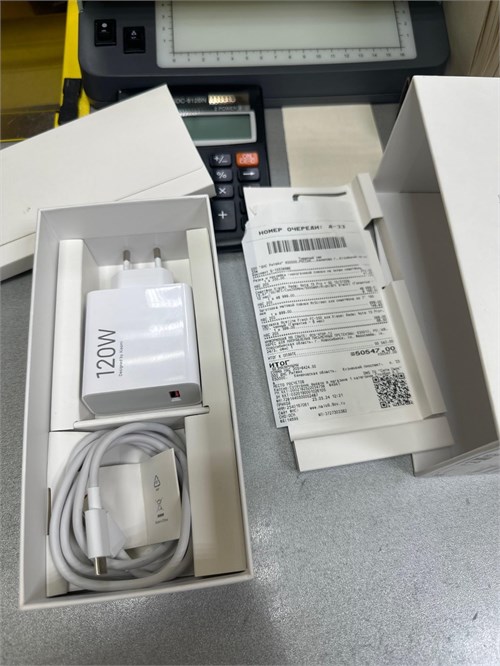 XIAOMI Redmi Note 13 Pro+ 5G 12/512 890000590134 - фото 954086