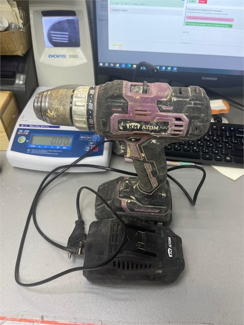 Дрель-шуруповерт аккумуляторная КМ АТОМ CD-181 890000578811