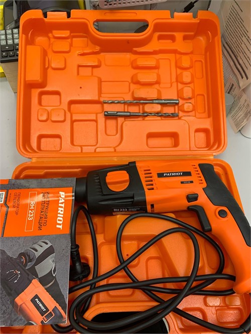 ПЕРФОРАТОР PATRIOT RH 233 890000649625