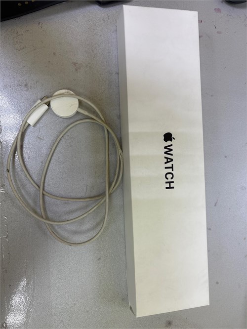 Apple Watch SE 44mm 2022 890000649819