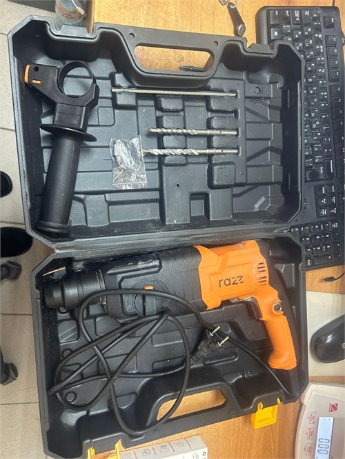 Перфоратор RAZZ RH-780KR 890000653656