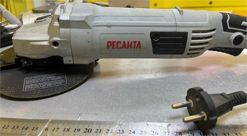 УШМ РЕСАНТА УШМ-150/1300 890000653223
