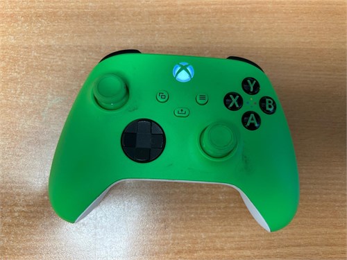 Геймпад Xbox Series Velocity Green 890000653725
