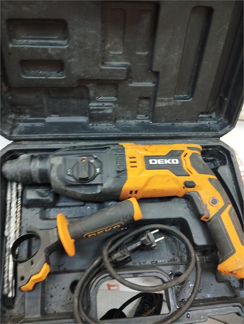 Перфоратор DEKO DKH950W 890000629442