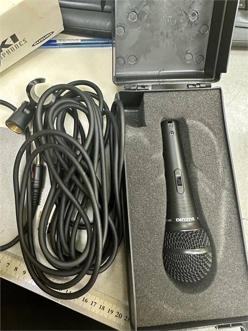 Динамический микрофон Suzuki SMD-138 890000654414