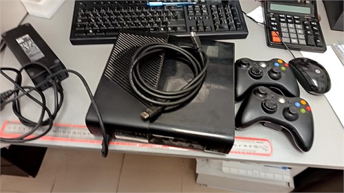 Игровая приставка XBOX 360 890000648300