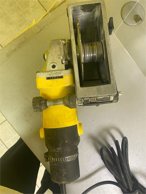 ШТРОБОРЕЗ HANSKONNER HAG915S 890000656243