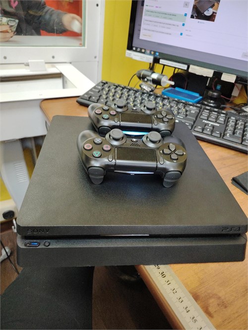 Игровая приставка Sony PlayStation 4 Slim 500 ГБ (CUH-2218B) 890000655353