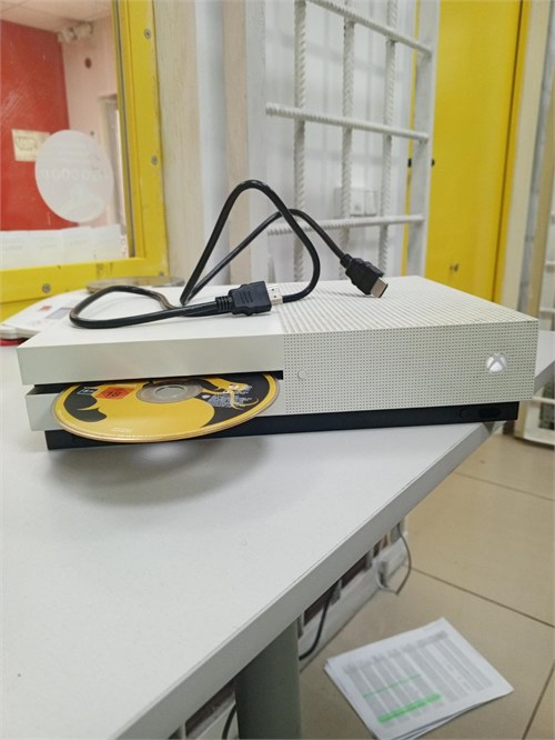Игровая приставка Xbox one s 890000658082