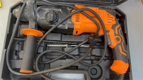 ПЕРФОРАТОР ВИХРЬ П-1000К 890000657280