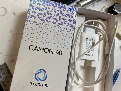 TECNO CAMON 40 8/256 890000657920