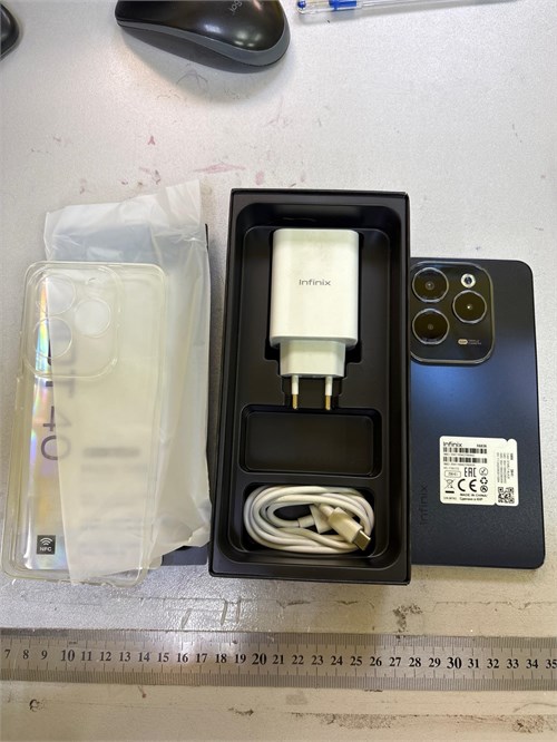 INFINIX HOT 40 8/256GB 890000657887