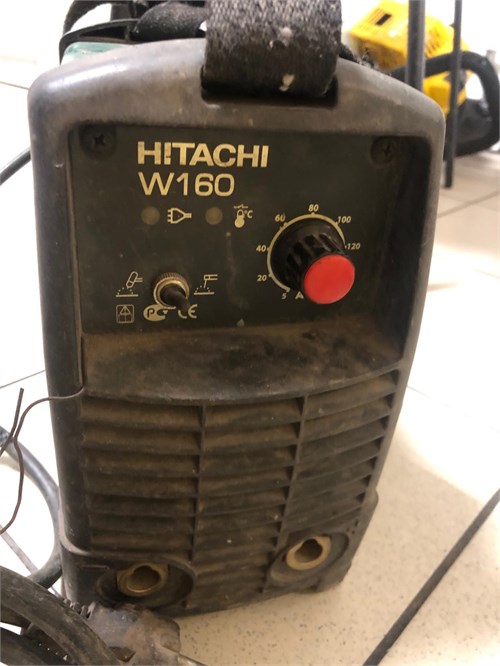 Сварочный инвертор Hitachi W160 890000658177