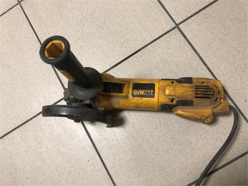УШМ DeWALT D28136KD 890000658156