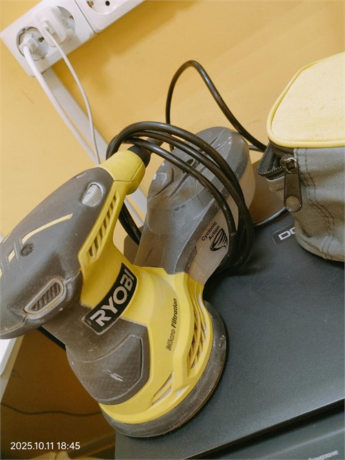 Эксцентриковая шлифмашина Ryobi ROS300 890000658183