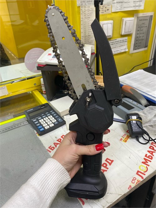 АККУМУЛЯТОРНЫЙ КУСТОРЕЗ 890000660277