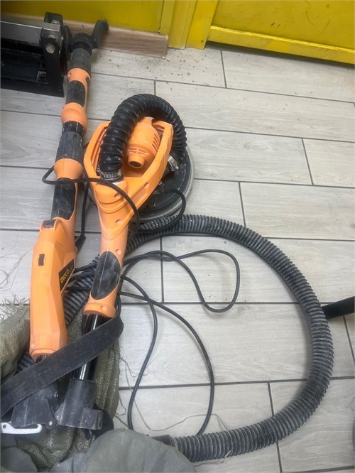 Шлифмашина для стен INGCO DWS10501 INDUSTRIAL 890000650675