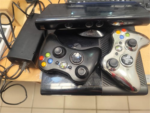 Игровая приставка Microsoft Xbox 360 E 890000660000