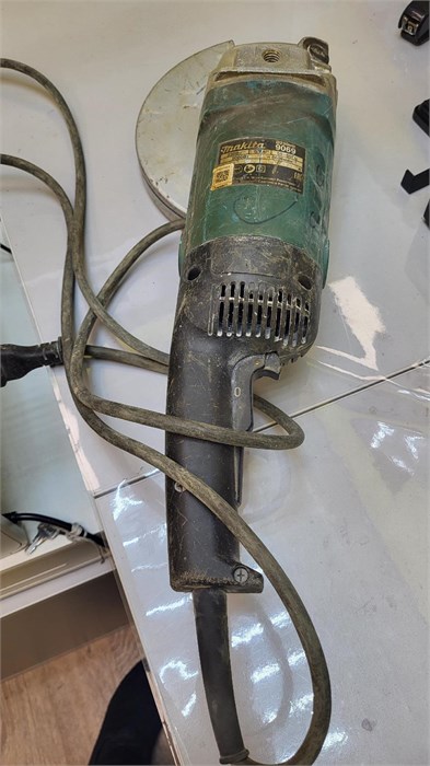 УШМ Makita 9069 890000661242