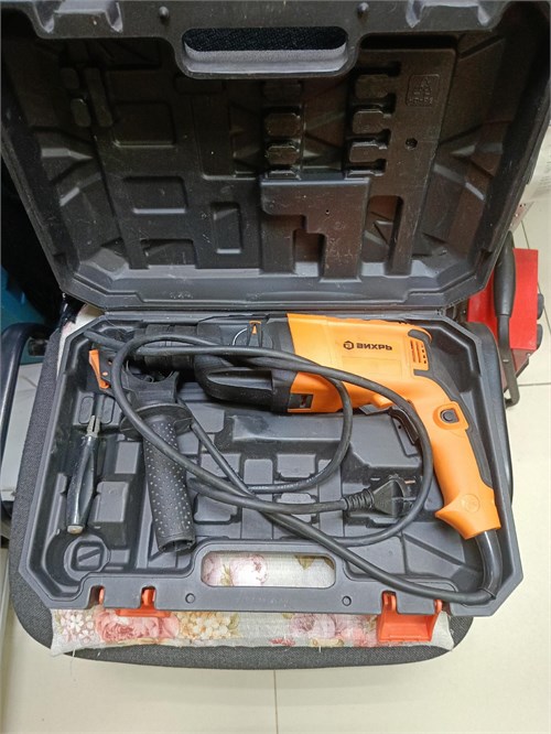 ПЕРФОРАТОР ВИХРЬ П-650К 890000660710