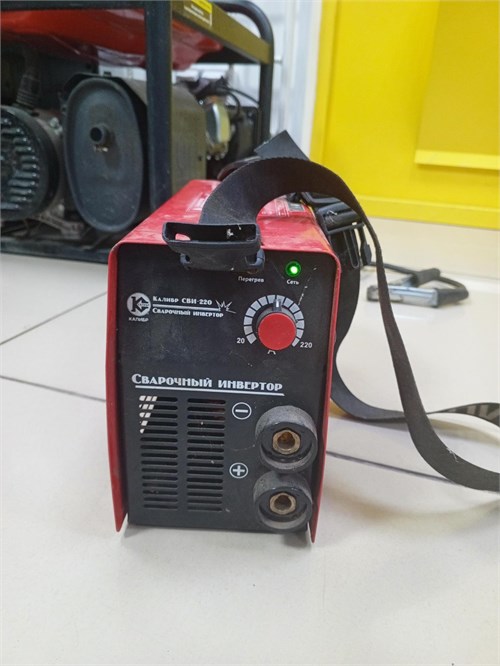 Сварочник Калибр СВИ-220 890000661308