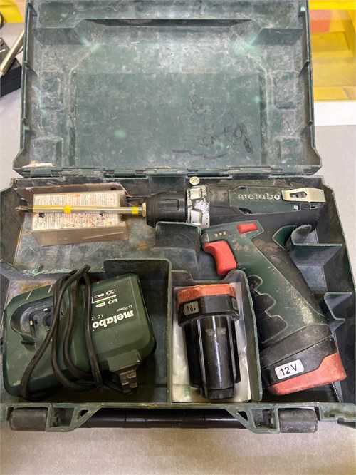 Аккумуляторная дрель-шуруповерт Metabo PowerMaxx BS 10,8V 890000662760