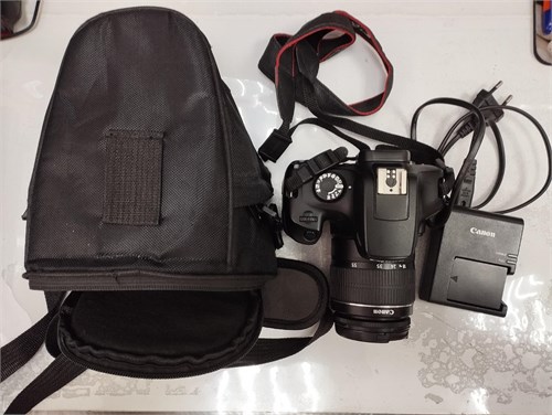 Зеркальный фотоаппарат Canon EOS 4000D KIT 890000643485