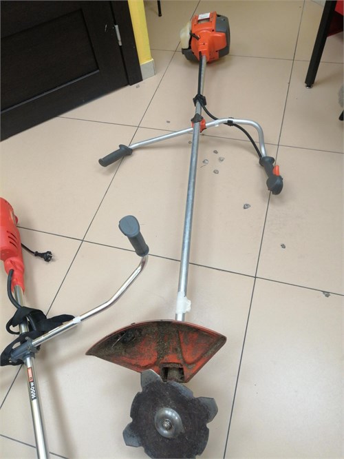 Триммер Husqvarna 128R 890000663307