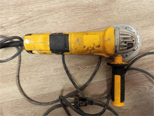 УШМ DEWALT DWE4257 890000661622
