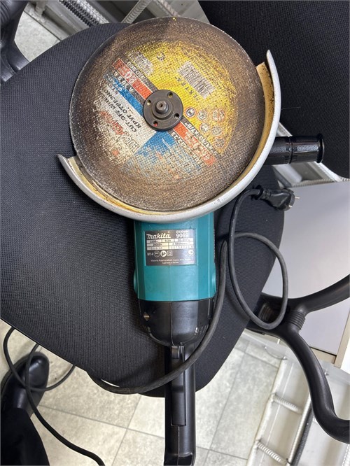 УШМ MAKITA 9069 890000666171
