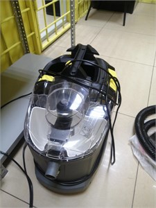 Моющий пылесос Karcher Puzzi 8/1 890000646438