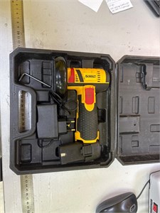 АККУМУЛЯТОРНАЯ МИНИ УШМ 12V 890000668075