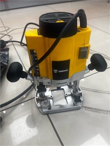 ВЕРТИКАЛЬНЫЙ ФРЕЗЕР DEKO DKR1600E 890000679467