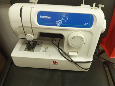 Швейная машина Brother X-7 890000672286