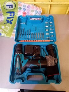 аккумуляторный шуруповерт 890000668433