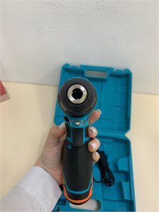 Аккумуляторный шуруповерт Sturm BatterySystem12V CD1240C 890000676902