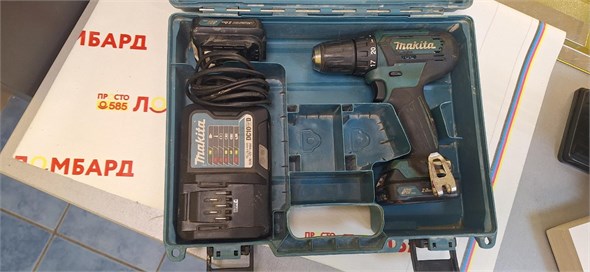 Аккумуляторная дрель-шуруповерт Makita DF333D 890000679083