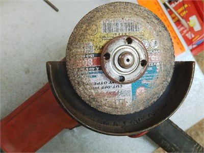 Машина шлифовальная угловая DCK KSM10-125 890000662564