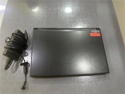 Игровой ноутбук MSI Katana 17 B12UCR-821XRU (i5 12450H RTX 3050) 890000676274